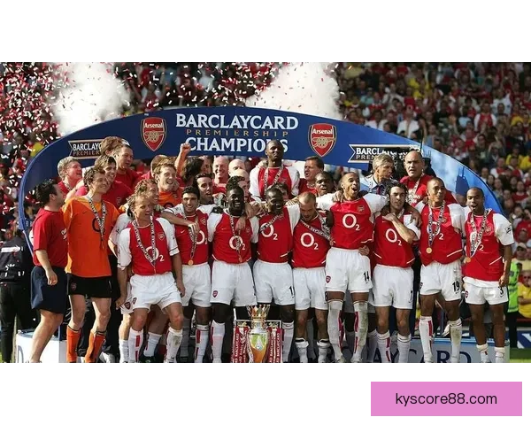 13天连丢两冠阿森纳球迷愤怒抗议塔帅被骂掉链子可悲羞耻